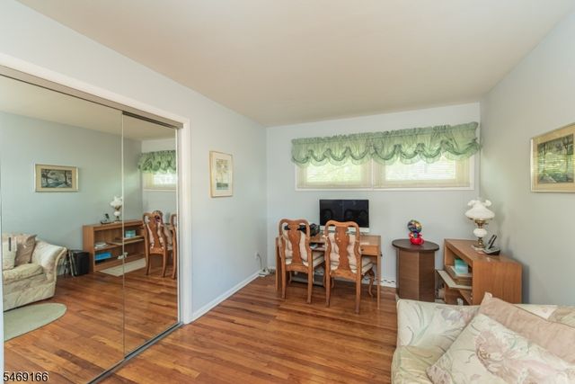 912 Colfax Ave, Pompton Lakes Boro, NJ 07442