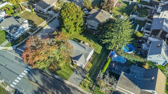 912 Colfax Ave, Pompton Lakes Boro, NJ 07442