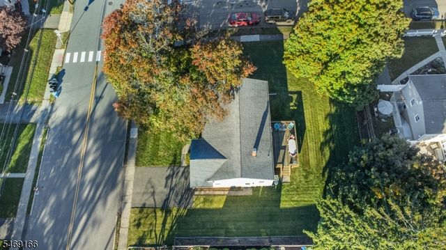 912 Colfax Ave, Pompton Lakes Boro, NJ 07442