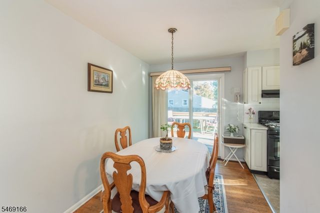 912 Colfax Ave, Pompton Lakes Boro, NJ 07442