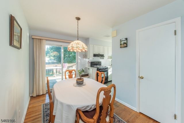 912 Colfax Ave, Pompton Lakes Boro, NJ 07442