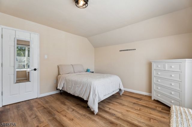 135 E 11Th St, Linden City, NJ 07036