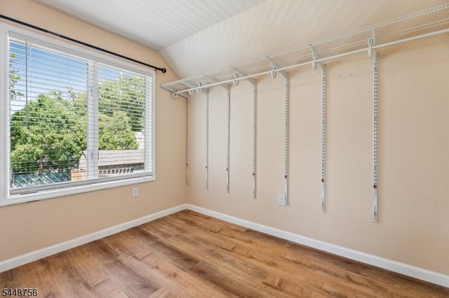 135 E 11Th St, Linden City, NJ 07036