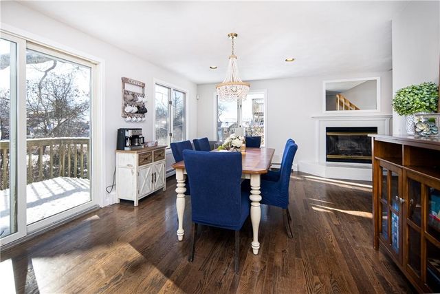 262 Wood Hill Road, Narragansett, RI 02882