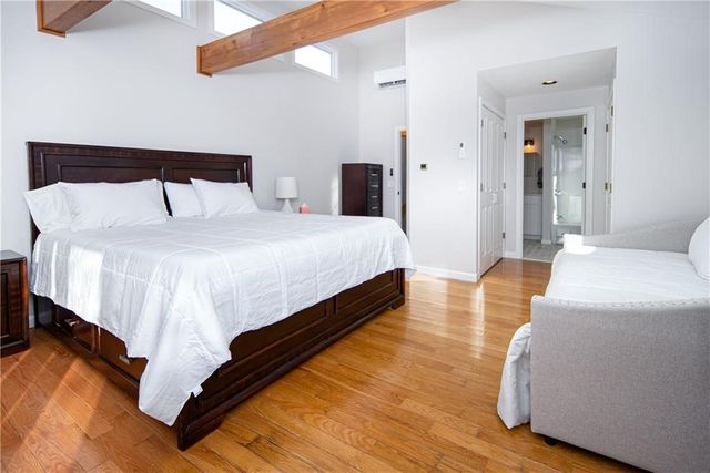 262 Wood Hill Road, Narragansett, RI 02882