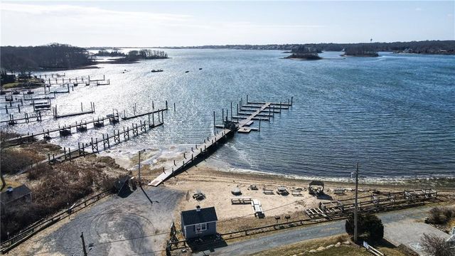 262 Wood Hill Road, Narragansett, RI 02882