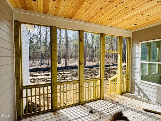 61 Black Bear Court, Chapel Hill, NC 27516