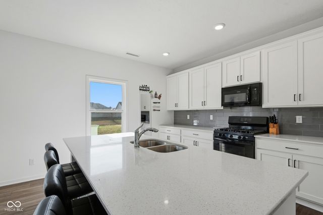 5737 Lauren Lane, Columbus, IN 47203