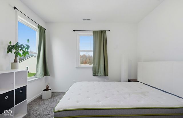 5737 Lauren Lane, Columbus, IN 47203