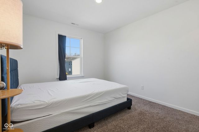 5737 Lauren Lane, Columbus, IN 47203