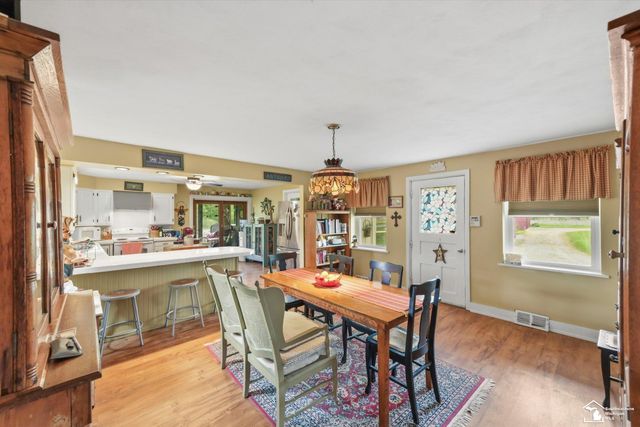 12242 S Stoney Creek Road, Maybee, MI 48159