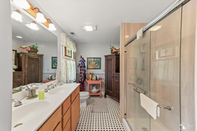 12242 S Stoney Creek Road, Maybee, MI 48159