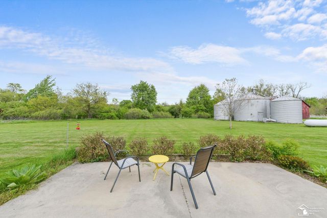 12242 S Stoney Creek Road, Maybee, MI 48159