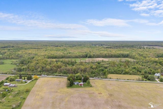 12242 S Stoney Creek Road, Maybee, MI 48159