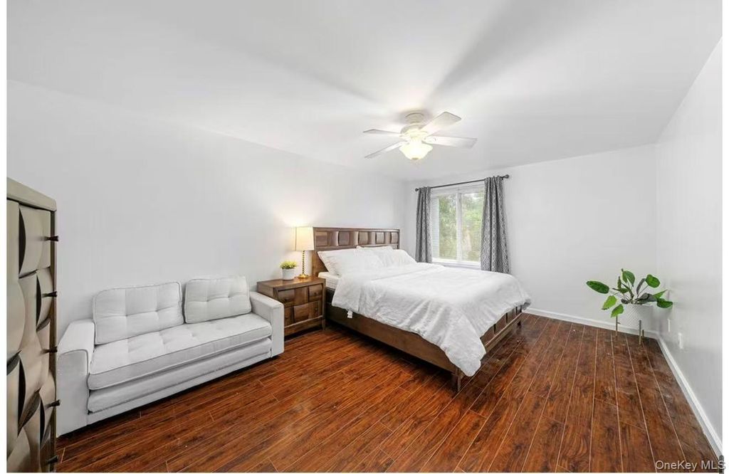 177 Cambridge Drive, Port Jefferson, NY 11776 — photo 5