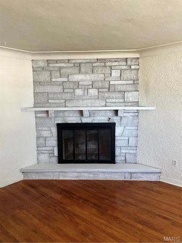 1311 W HWY 50, O'fallon, IL 62269