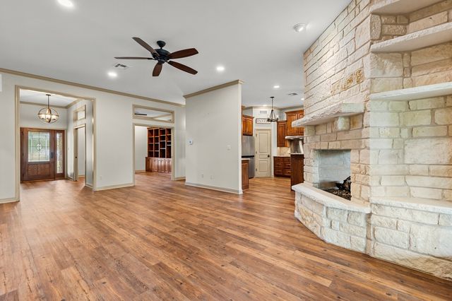 27089 Meadowmore Drive, Whitney, TX 76692