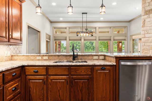 27089 Meadowmore Drive, Whitney, TX 76692