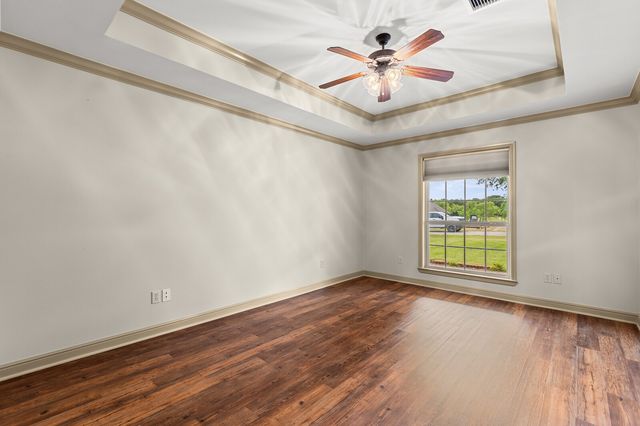 27089 Meadowmore Drive, Whitney, TX 76692