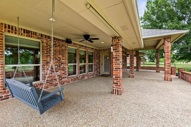 27089 Meadowmore Drive, Whitney, TX 76692
