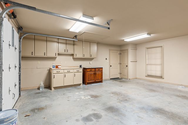 27089 Meadowmore Drive, Whitney, TX 76692