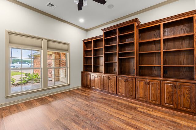 27089 Meadowmore Drive, Whitney, TX 76692