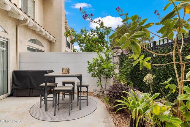 11523 Treeview Court, Moorpark, CA 93021