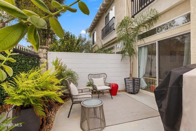 11523 Treeview Court, Moorpark, CA 93021