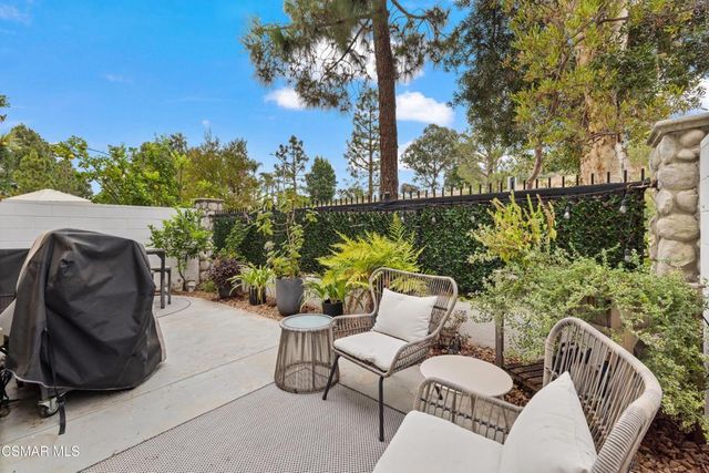 11523 Treeview Court, Moorpark, CA 93021