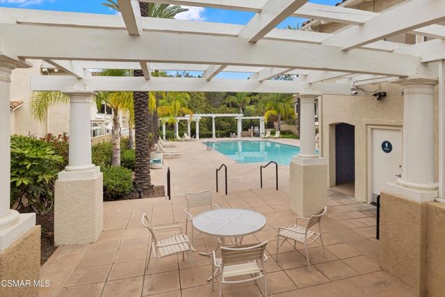 11523 Treeview Court, Moorpark, CA 93021