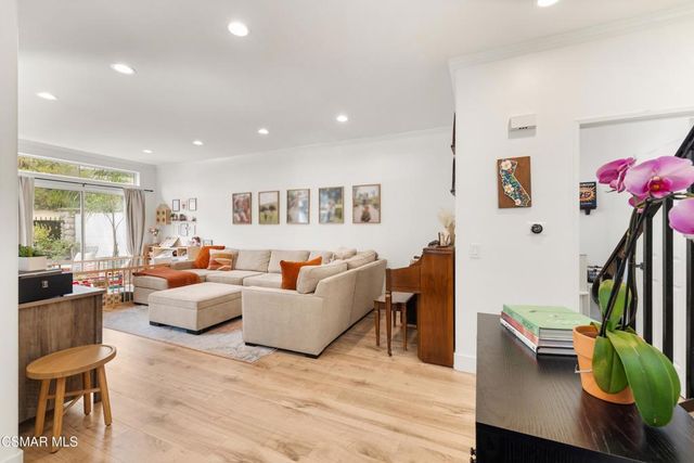 11523 Treeview Court, Moorpark, CA 93021