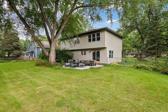17710 13th Avenue N, Plymouth, MN 55447