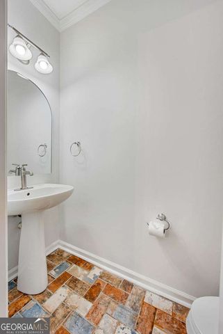 1806 Waters Edge Trail, Roswell, GA 30075