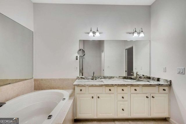 1806 Waters Edge Trail, Roswell, GA 30075