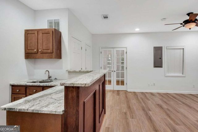 1806 Waters Edge Trail, Roswell, GA 30075
