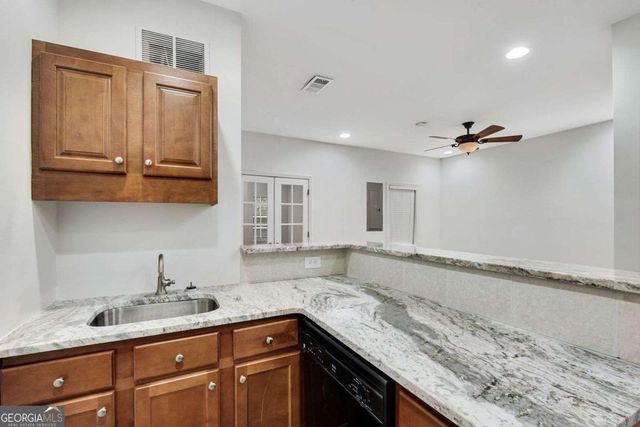 1806 Waters Edge Trail, Roswell, GA 30075