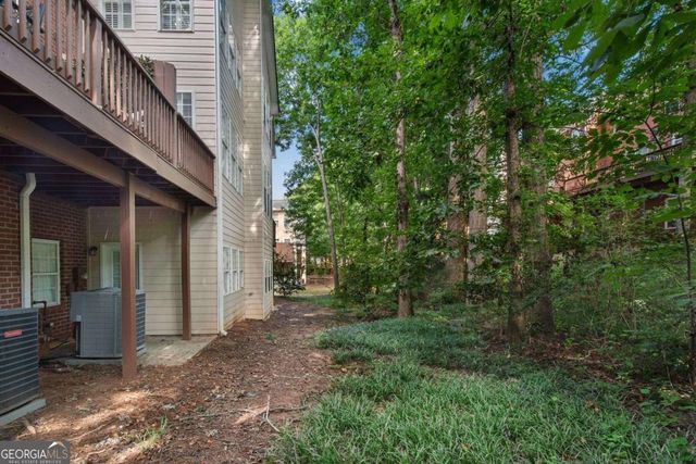 1806 Waters Edge Trail, Roswell, GA 30075