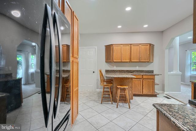 4 GRANNY SMITH CT, Baltimore, MD 21220