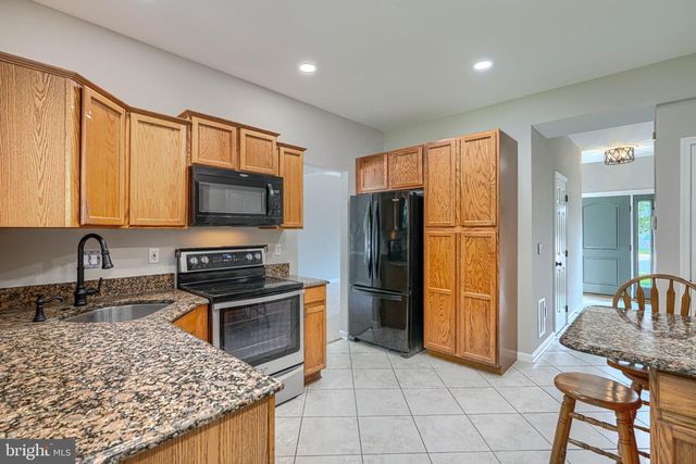 4 GRANNY SMITH CT, Baltimore, MD 21220