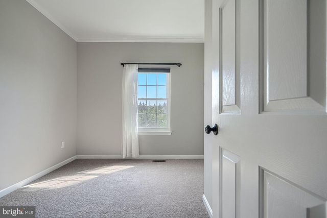 4 GRANNY SMITH CT, Baltimore, MD 21220