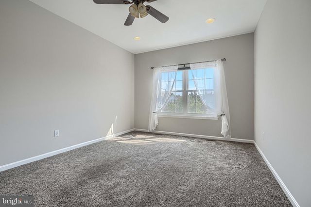 4 GRANNY SMITH CT, Baltimore, MD 21220