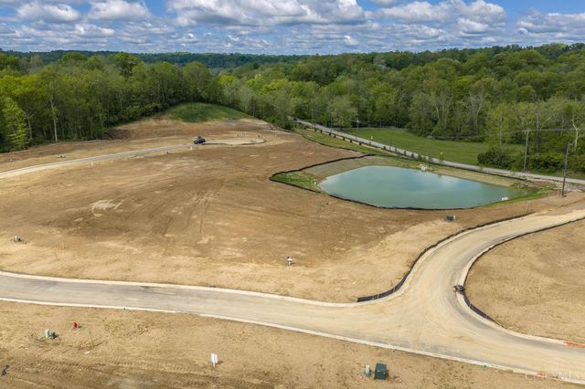 412 Trailside Woods Court, Miami Twp, OH 45140