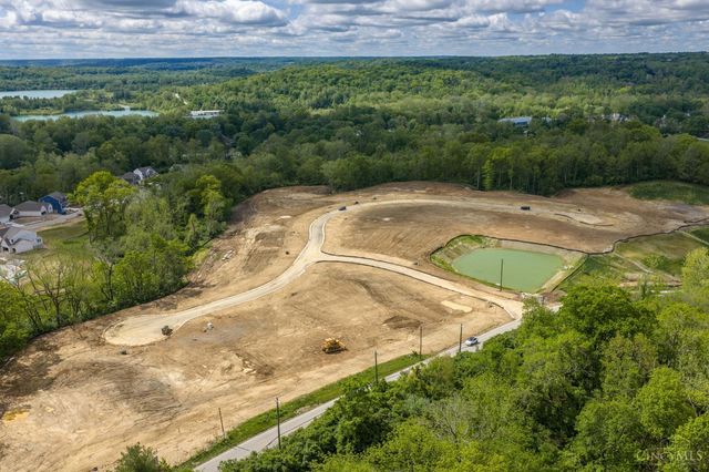 412 Trailside Woods Court, Miami Twp, OH 45140