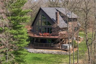 6635 Deerpath ROAD, Lake Geneva, WI 53147