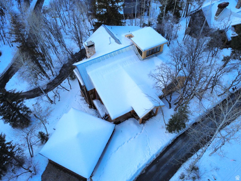Image 7 of property listing at 3060 E DEER RUN ROAD, Sundance, UT 84604