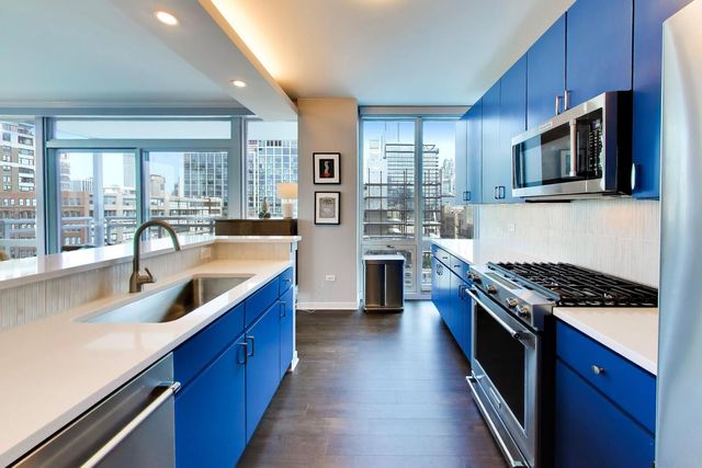 757 N Orleans Street 707, Chicago, IL 60654