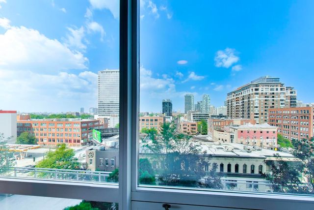 757 N Orleans Street 707, Chicago, IL 60654