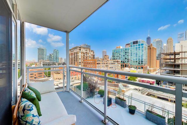 757 N Orleans Street 707, Chicago, IL 60654