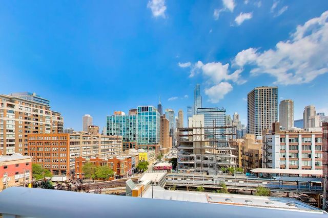 757 N Orleans Street 707, Chicago, IL 60654