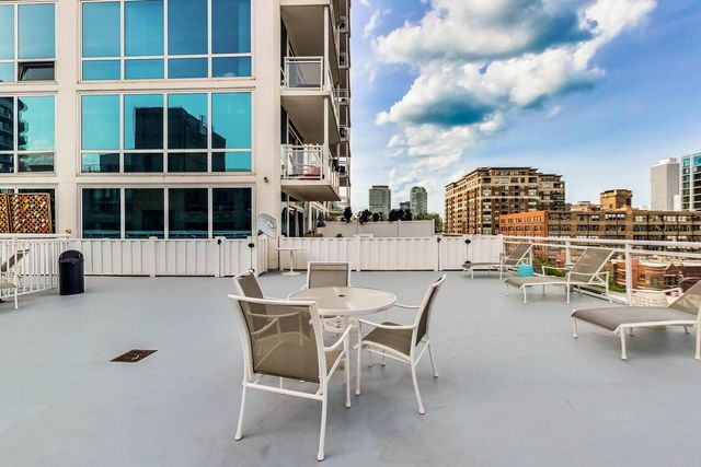 757 N Orleans Street 707, Chicago, IL 60654